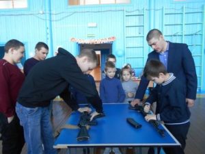 День защитника Отечества.